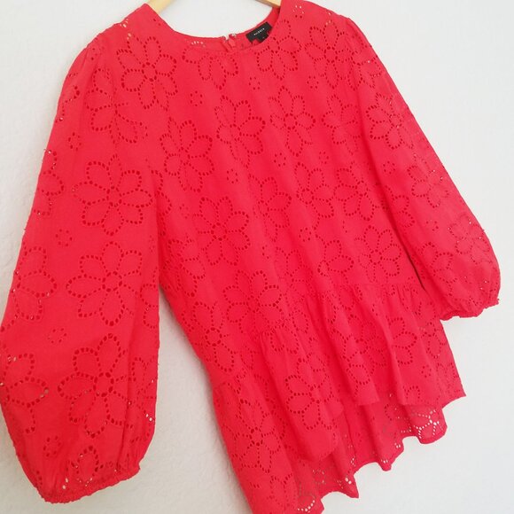 Halogen Women's M 3/4 Sleeve Eyelet Floral Peplum Blouse In Red Poinsettia $69 - Picture 2 of 16